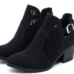 Women Ankle Boots.